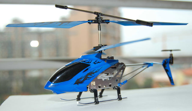 blue remote control helicopter